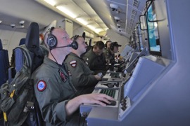 U.S._Navy_helps_search_for_Malaysia_Airlines_flight_MH370